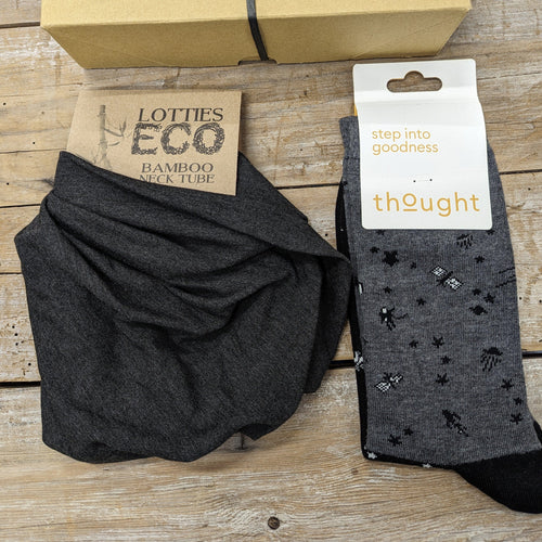 Lotties Eco Socks Charcoal snood & star socks / Standard - Gift-wrapped in a box with raffia bow and tissue paper inside Mens Giftbox Snood & Sock set