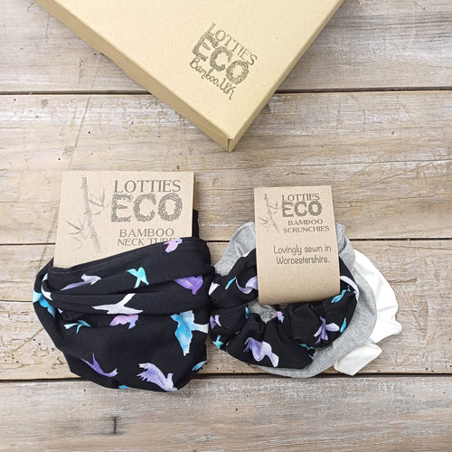 Lotties Eco Socks Watercolour Womens Giftbox Snood & Srunchie set