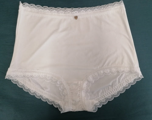 Pansy Frilly Knicker - Ethical Bamboo Jersey Knickers in UK